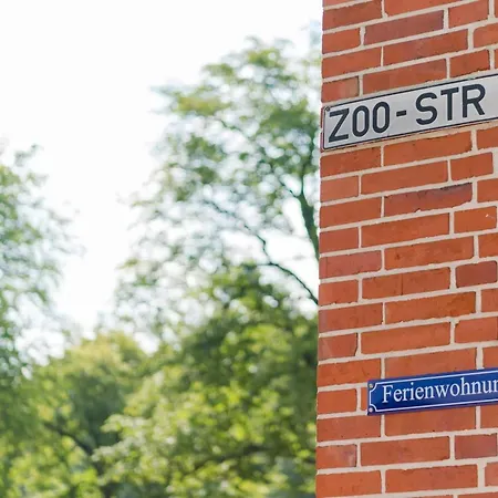 Am Waldzoopark * Leer