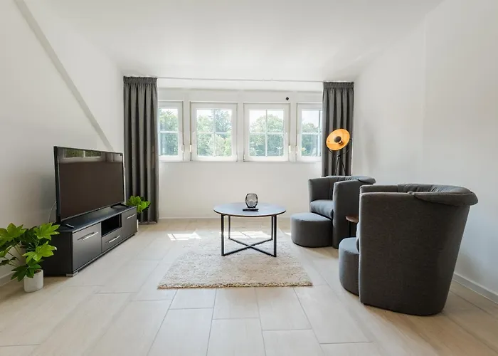 Am Waldzoopark * Leer